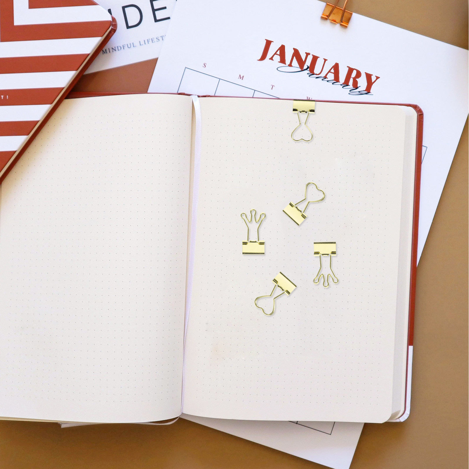 Binder Clip Assorted - 10個入り ハート型テールバインダークリップ 金属製オフィス用品 多機能ペーパークリップ 小型書類ホルダー 各種サイズ