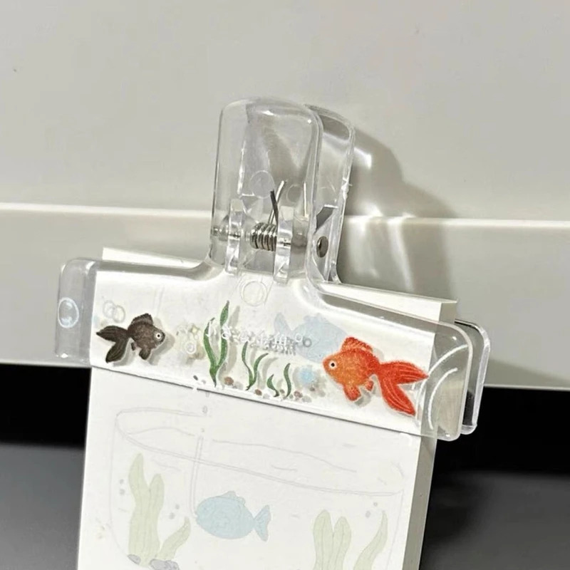 1PC 透明アクリル金魚バインダークリップ、滑り止めブック、 - Binder Clip Assorted のレビューと価格