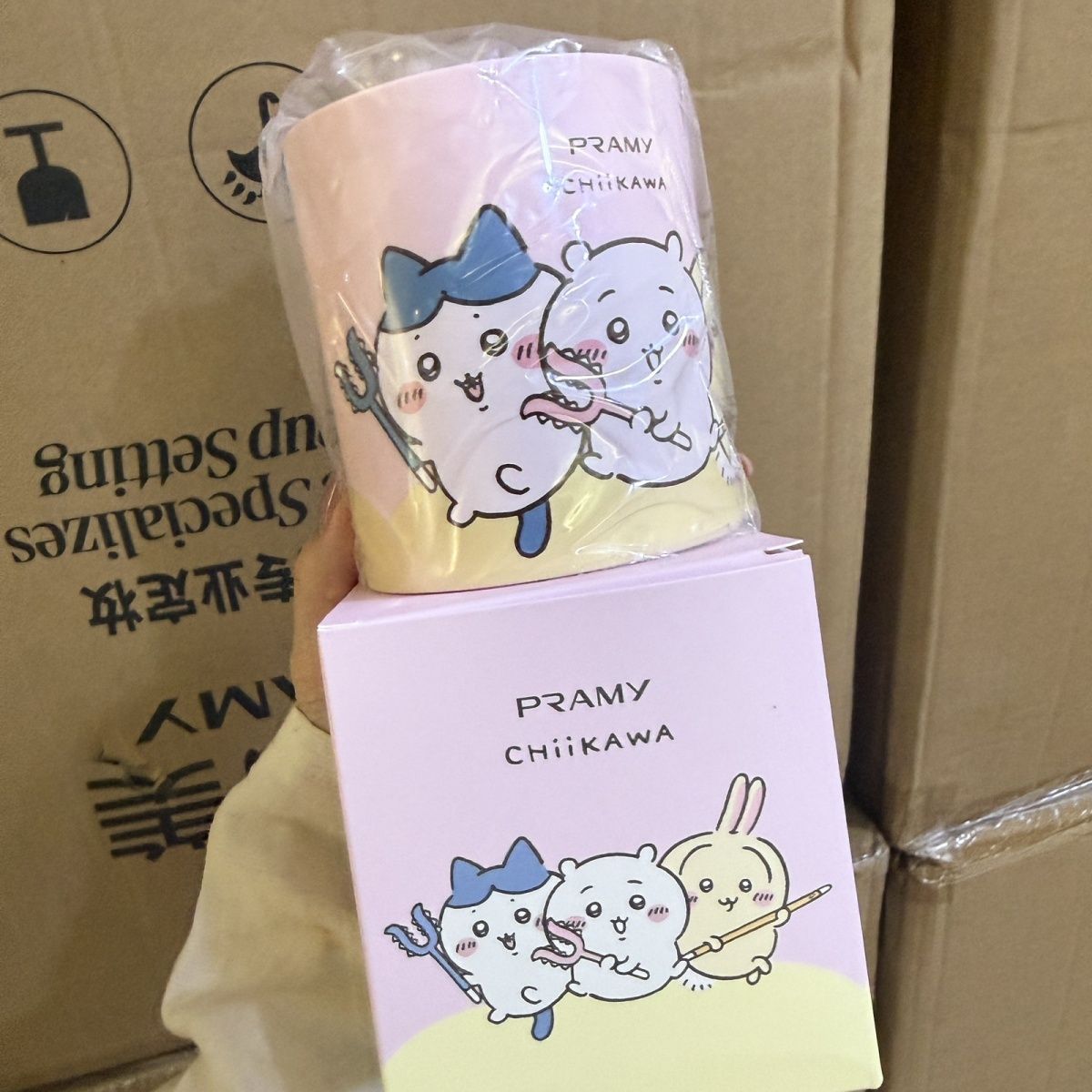 チイカワコラボ メイクブラシホルダー ペンコンテナ かわいい - Stationery Office のレビューと価格